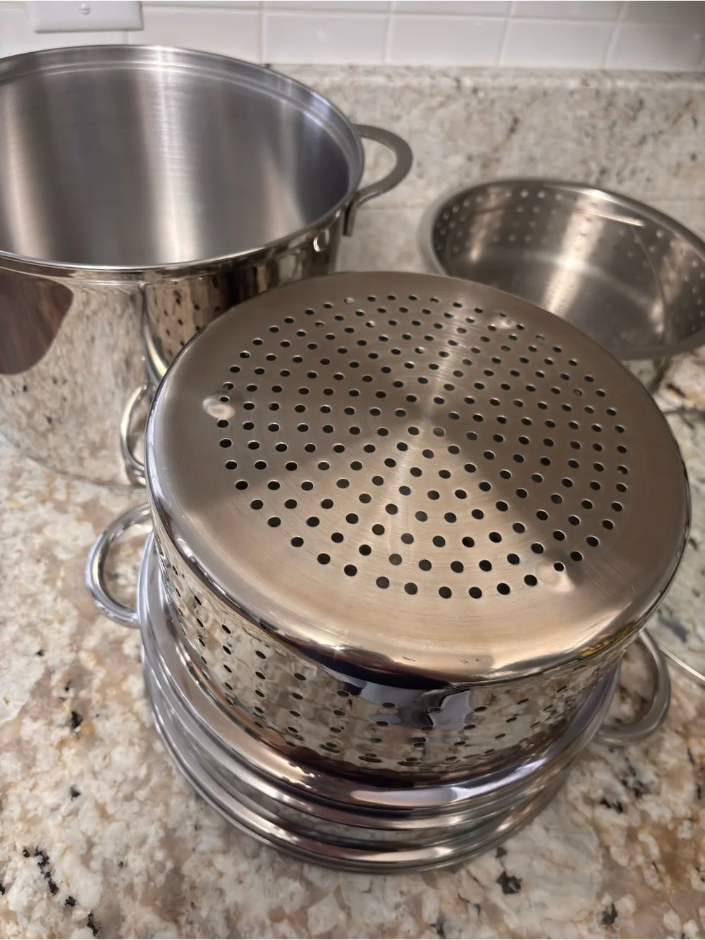 BERNDES Germany Crate And Barrel 10 Quart Stock Pot/Dual Strainers. Spec Edition